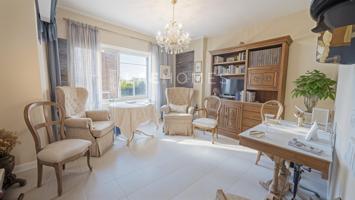 Piso en venta en pleno centro de Dénia – Plaza de la Constitución photo 0