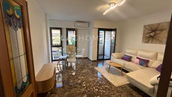 Piso en Alquiler en Av. Alfonso el Sabio photo 0