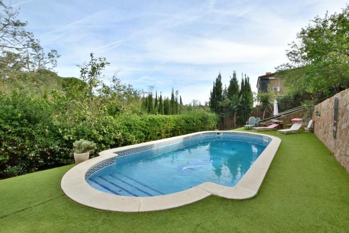 Unifamiliar En venta en Can More, Pineda De Mar photo 0