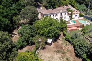 Magnifica casa pareada con posibilidad de separar en dos viviendas photo 0