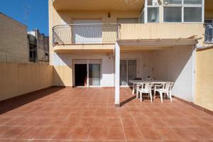 Piso En venta en Centre, Calella photo 0