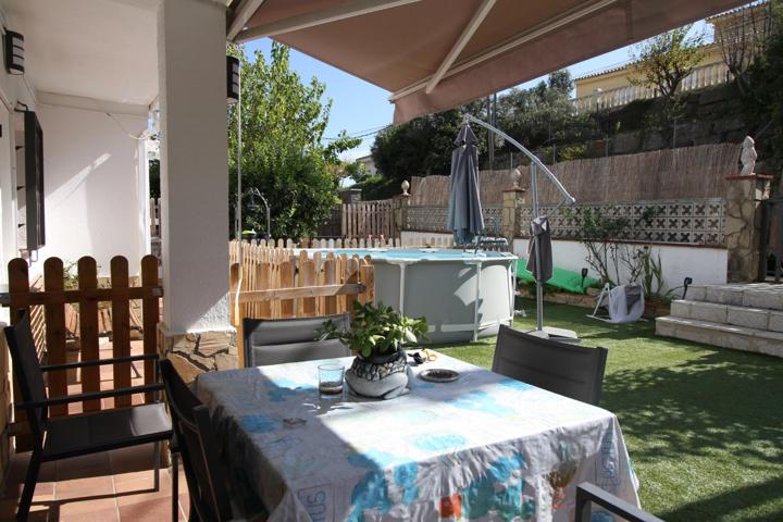 Encantadora casa en Sant Cebrià de Vallalta con piscina y jardín photo 0