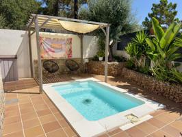 ¡Descubre esta encantadora casa en Mont Lloret, ideal para vivir en tranquilidad y rodeado de naturaleza! photo 0