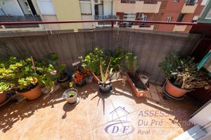 ¡Luminoso y Acogedor Piso en Sant Andreu, Barcelona! ☀️🏡 photo 0