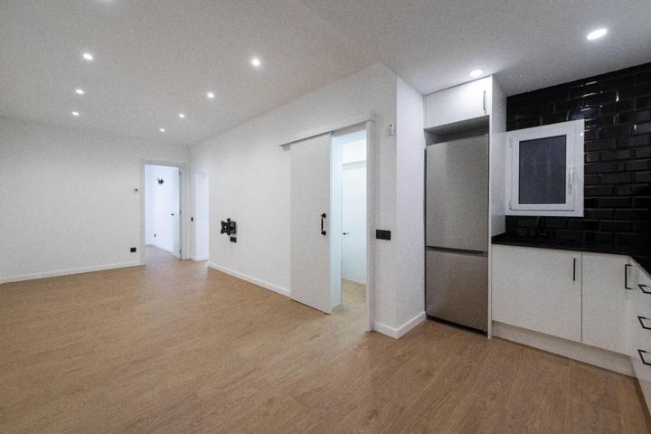 Acogedora Planta Baja Reformada en Sant Adrià de Besòs 🌅 photo 0