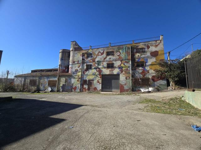 Venta de Nave Industrial en Sant Julià de Ramis photo 0