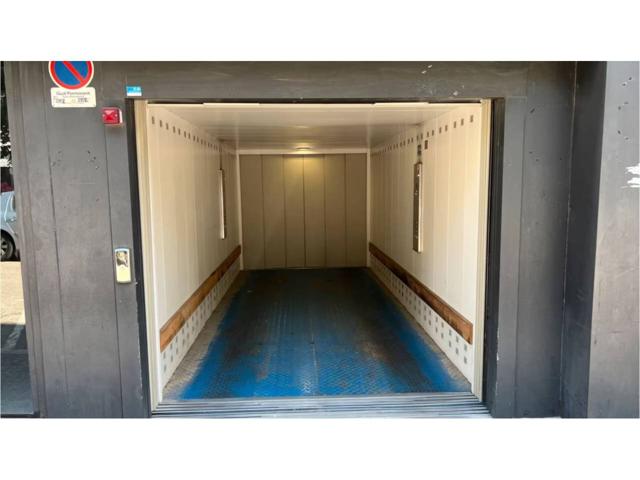 PARKING EN VENTA EN GIRONA photo 0