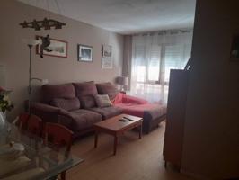 Piso en venta para reformar en la zona de Sant Narcís-Girona photo 0