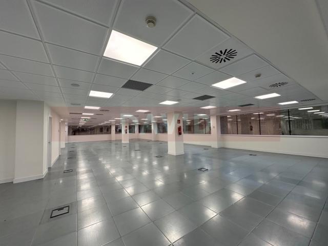 Otro En alquiler en Barri De Les Corts, Barcelona photo 0