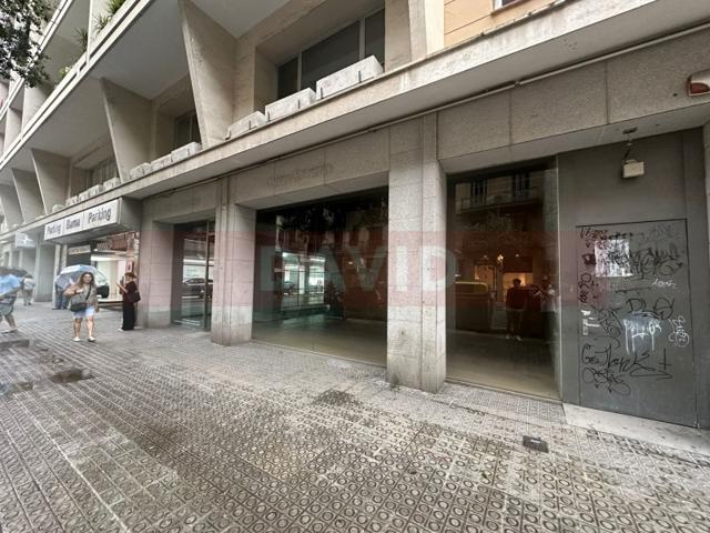 Local En alquiler en Barcelona photo 0