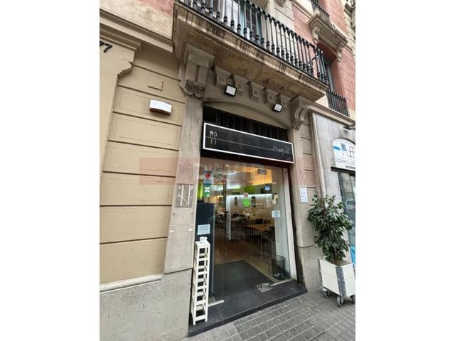 Local En alquiler en Barcelona photo 0