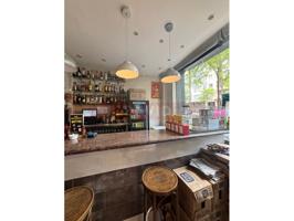 Local En venta en Barcelona photo 0