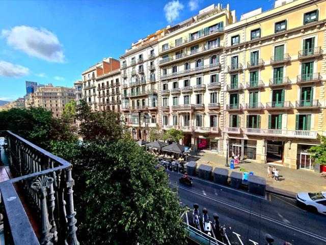 Piso En venta en L'Antiga Esquerra De L'Eixample, Barcelona photo 0
