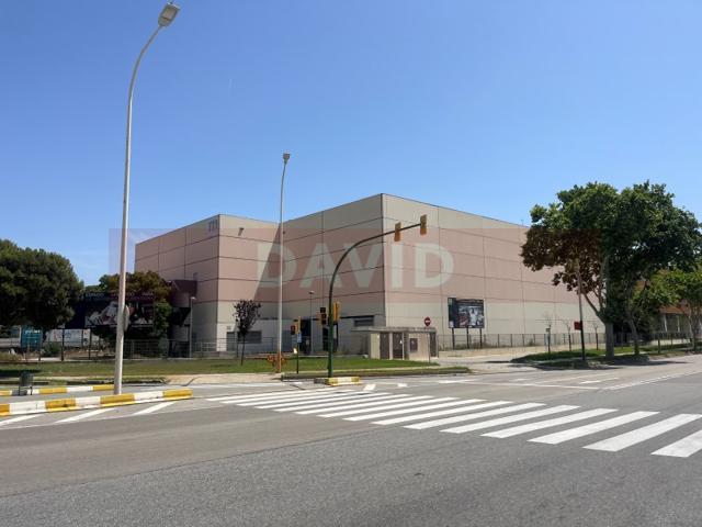 Industrial En venta en Barcelona photo 0