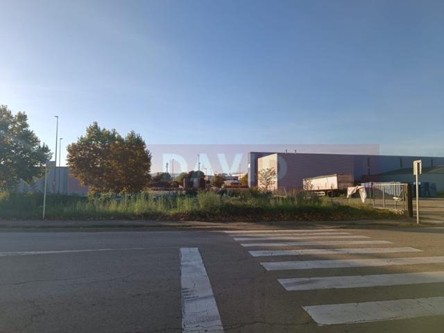 Terreno Urbanizable En venta en Riudellots De La Selva photo 0