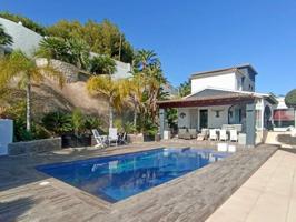 Casa-Chalet en Venta en Calpe Alicante photo 0