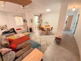 SE VENDE PISO TOTALMENTE REFORMADO photo 0