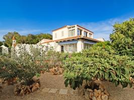 Villa En venta en Sant Lluís photo 0