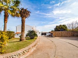 Casa De Campo En venta en Maó photo 0