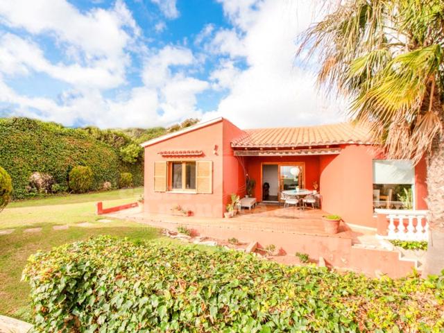 Villa En venta en Punta Prima, Sant Lluís photo 0