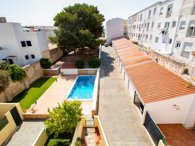 Piso En venta en Es Castell photo 0