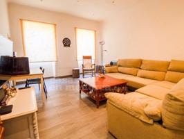 Casa En venta en Centre Històric, Maó photo 0