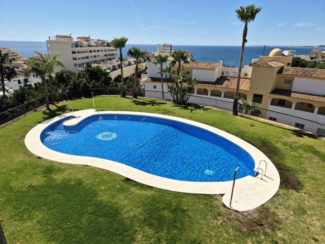 IMPRESIONANTE ÁTICO CON VISTAS PANORÁMICAS AL MAR EN TORREQUEBRADA photo 0