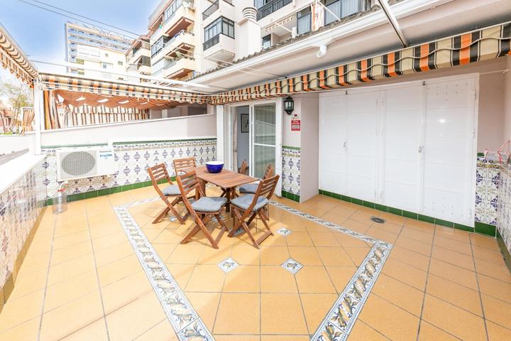 Piso de 2 habitaciones en Paseo Marítimo Rey de España, los Boliches, Fuengirola photo 0