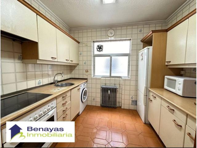Piso en venta en Salesas-Glorieta-Chinchibarra-Capuchinos(37005) photo 0