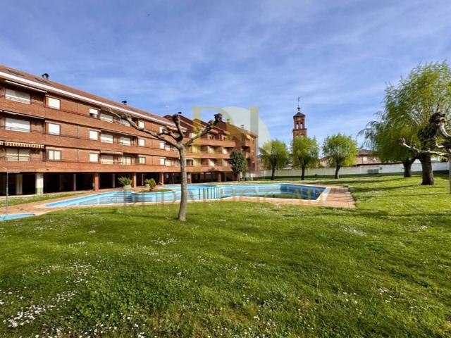 Piso En venta en Villamañán photo 0