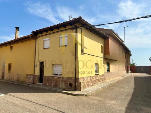 Casa En venta en Chozas De Abajo photo 0