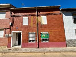 Casa En venta en Villamandos photo 0