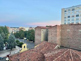 Piso En venta en León photo 0