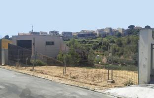 Terreno de 940m2 a 4 vientos en Ullastrell photo 0