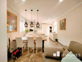CASA SEMI REFORMADA CON JARDIN photo 0