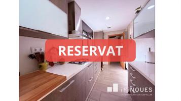 COMODA CASA CON PATIO Y GARAJE A PIE DE CALLE photo 0