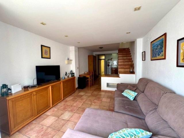 CASA EN VENTA EN CARRER SANT ROC -BELLREGUARD photo 0