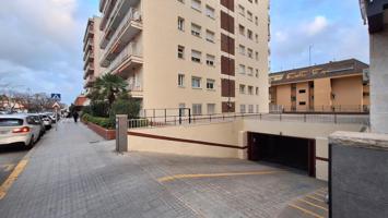 Plaza de Parking en Venta en Vilassar de Mar photo 0