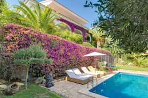 Vistas al mar, piscina y jardín en Sant Pol photo 0