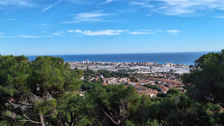 Terreno Exclusivo Vistas al Mar en Premià de Dalt photo 0