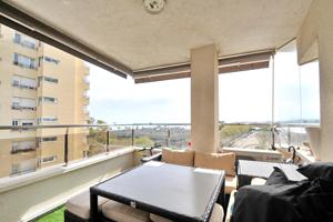 Piso reformado con terraza y vistas al mar photo 0
