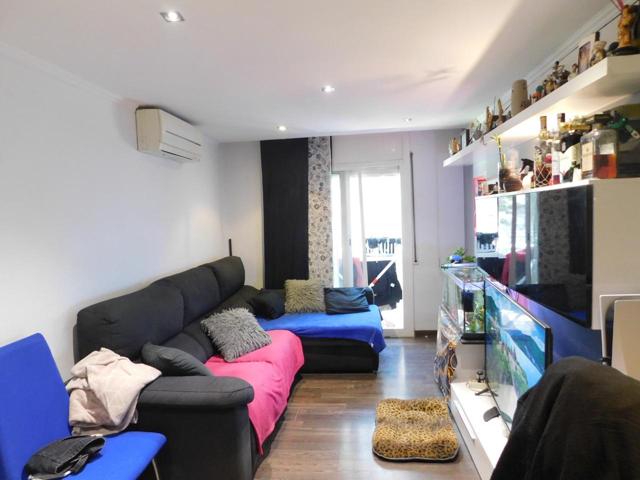 Piso en Montgat photo 0