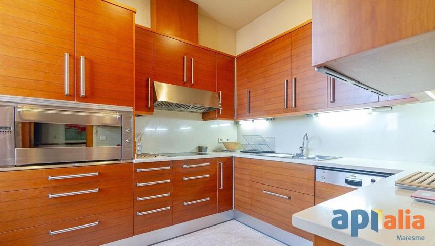 Atico Dúplex Oportunidad en Mataró photo 0