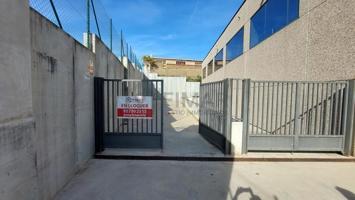Nave en Vilassar de Mar en alquiler photo 0