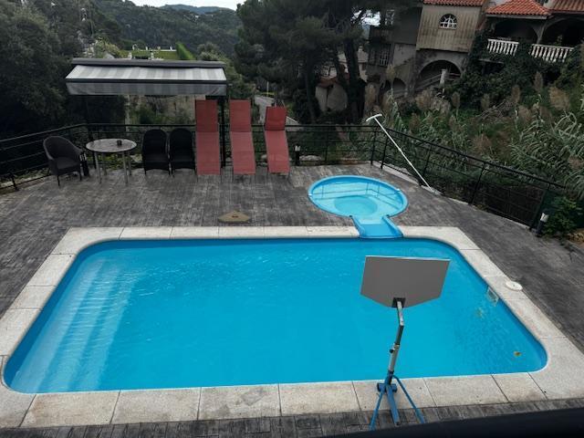 Xalet a Sant Cebrià de Vallalta photo 0