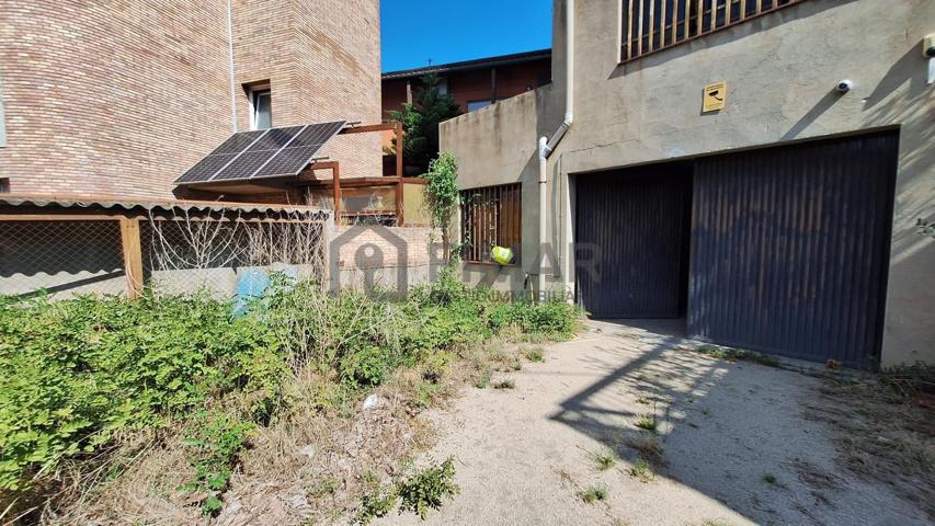 Local Oficina-Almacén de 400 m² Gran Oportunidad! photo 0