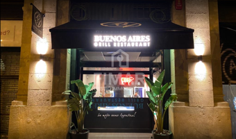 Bar restaurante en traspaso en el Born (Barcelona) photo 0