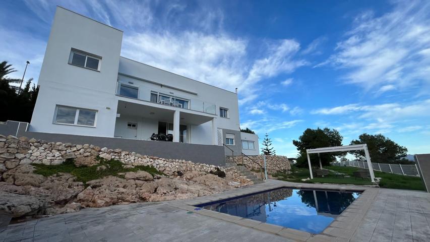 Villa En venta en Alberic photo 0