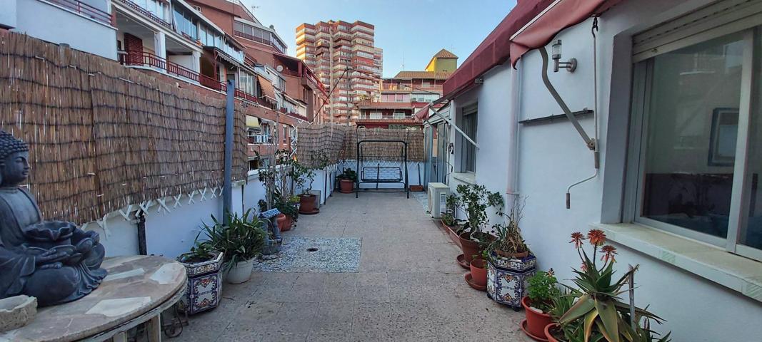 EXCLUSIVO ÁTICO LUMINOSO EN EL CORAZÓN DE BENIDORM photo 0