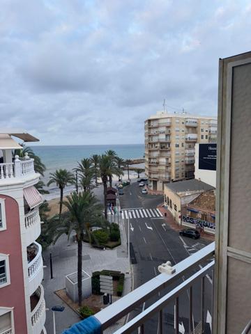 Piso En venta en Torrevieja photo 0